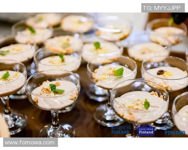 足球明星亲自下厨买菜推广健康饮食理念助力家庭美食新风尚 足球明星亲自下厨买菜推广健康饮食理念助力家庭美食新风尚