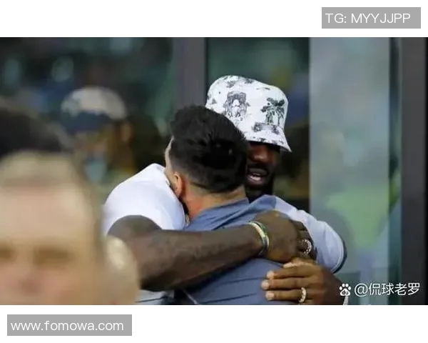 足球明星与篮球明星之间的深厚友谊揭秘与互动故事分享